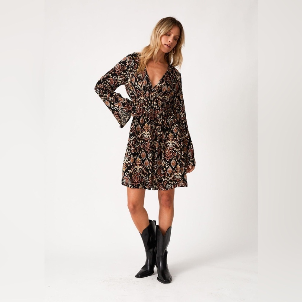 Lovestitch Whitt Mini Dress – Size M